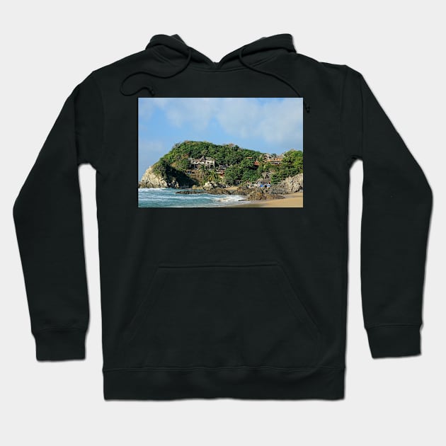 Superbe Plage du Mexique Hoodie by franck380